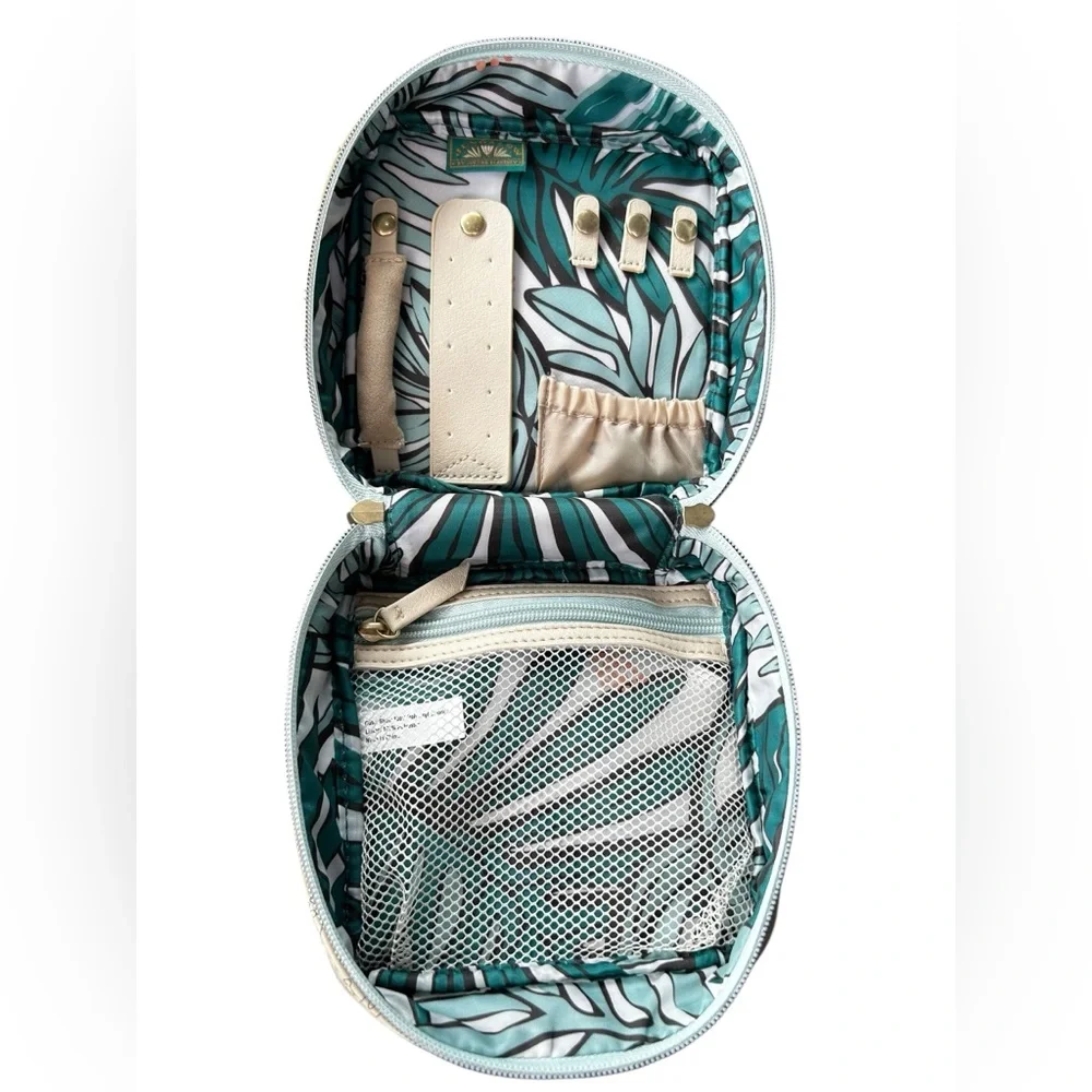 Jungalow Justina Blakeney‎ Jewelry Travel Case Hamsa Eye Print White Green 7x7